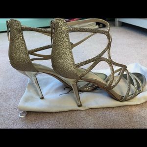 Imagine by Vince Camuto gold glitter heels size 8
